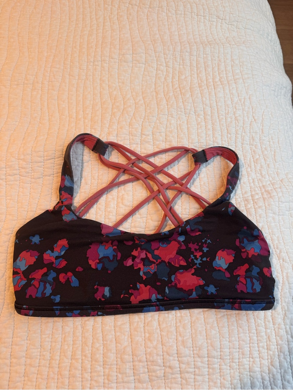 Lululemon Free to Be Bra